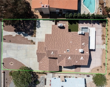 14743 Blue Grass Drive - Photo Thumbnail 46