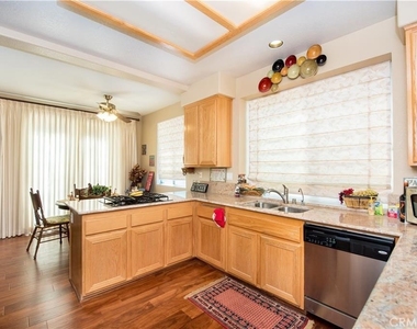 2160 Curry Circle - Photo Thumbnail 1