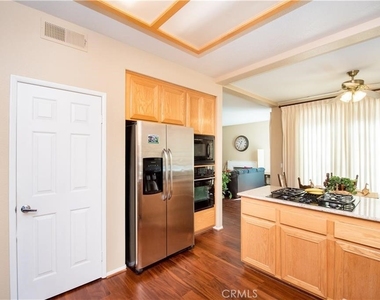2160 Curry Circle - Photo Thumbnail 2