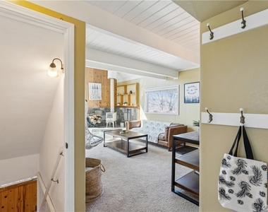 1171 N Grass Valley - Photo Thumbnail 11