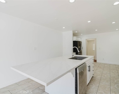 13501 Egbert Street - Photo Thumbnail 8