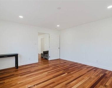13501 Egbert Street - Photo Thumbnail 11