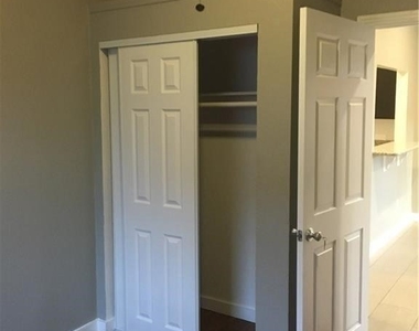 4354 Compton - Photo Thumbnail 12