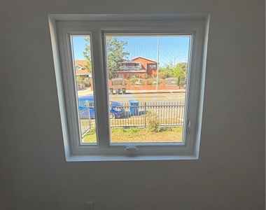4354 Compton - Photo Thumbnail 23