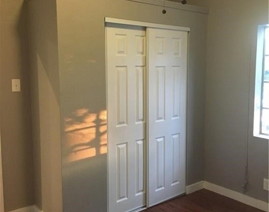 4354 Compton - Photo Thumbnail 11