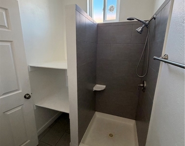 4354 Compton - Photo Thumbnail 34