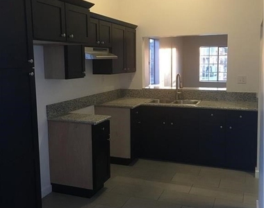 4354 Compton - Photo Thumbnail 4