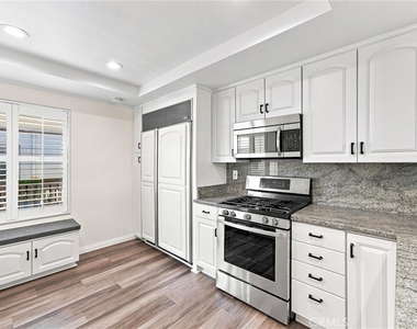 4835 E Anaheim - Photo Thumbnail 8