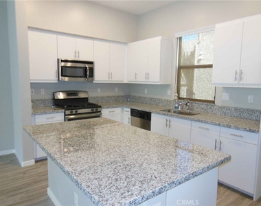 674 Chandler - Photo Thumbnail 10