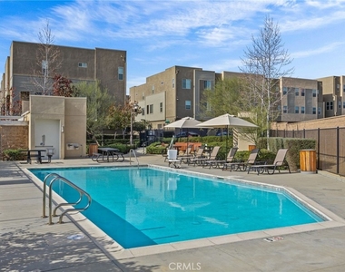 674 Chandler - Photo Thumbnail 33