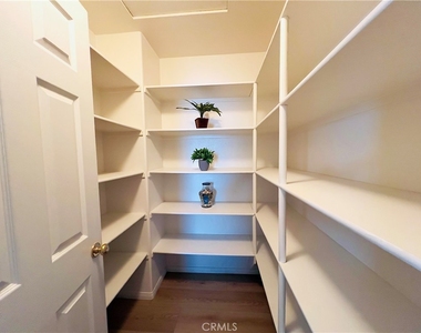 17231 Greentree Drive - Photo Thumbnail 41