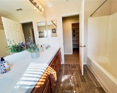 17231 Greentree Drive - Photo Thumbnail 33