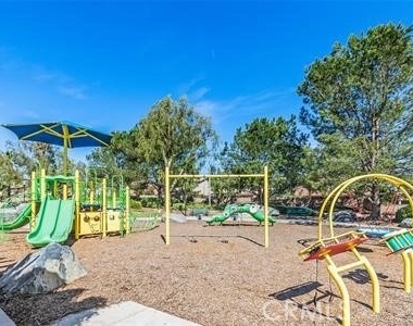 17231 Greentree Drive - Photo Thumbnail 51