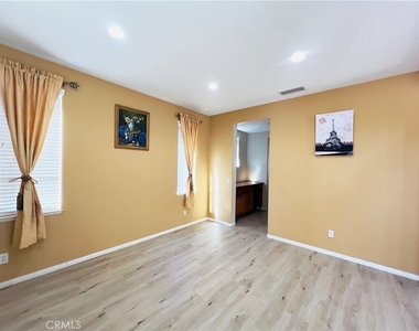 17231 Greentree Drive - Photo Thumbnail 6