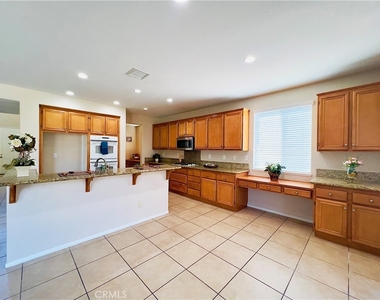 17231 Greentree Drive - Photo Thumbnail 16