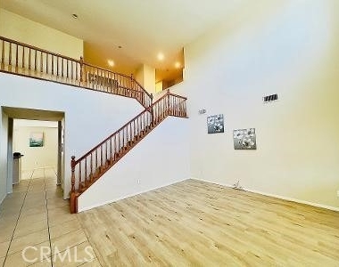 17231 Greentree Drive - Photo Thumbnail 2