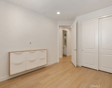 5750 Acacia Lane - Photo Thumbnail 34
