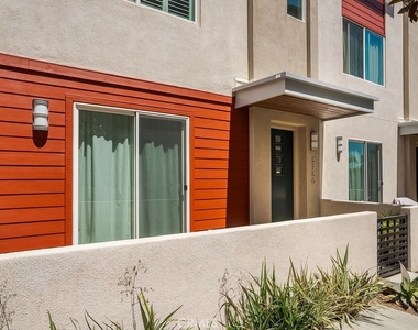 5750 Acacia Lane - Photo Thumbnail 2