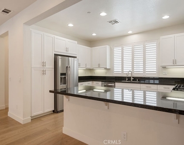 5750 Acacia Lane - Photo Thumbnail 13