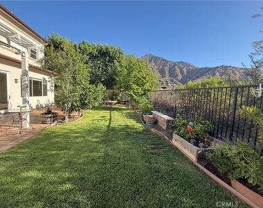 16 Foxtail Court - Photo Thumbnail 39
