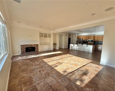 16 Foxtail Court - Photo Thumbnail 16