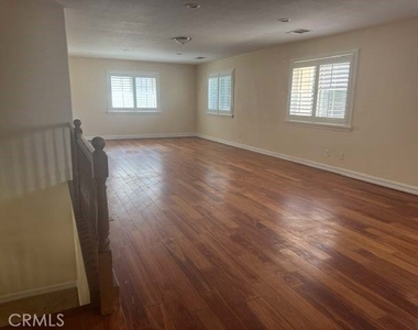 13884 Oak Tree - Photo Thumbnail 12