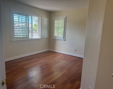 13884 Oak Tree - Photo Thumbnail 14