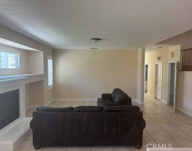 13884 Oak Tree - Photo Thumbnail 5
