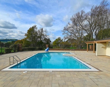 597 Saint George Rd - Photo Thumbnail 13