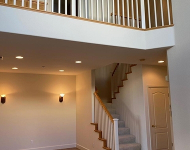 171 Shadowhill Cir - Photo Thumbnail 6