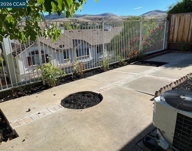 171 Shadowhill Cir - Photo Thumbnail 30