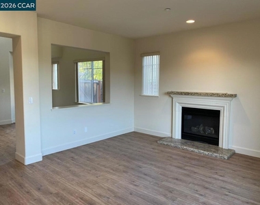 171 Shadowhill Cir - Photo Thumbnail 12