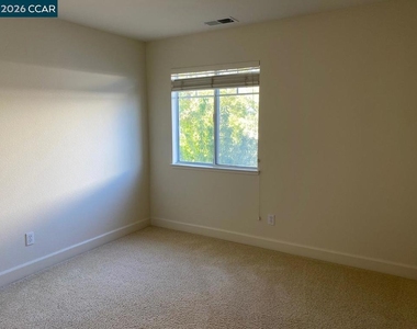 171 Shadowhill Cir - Photo Thumbnail 25