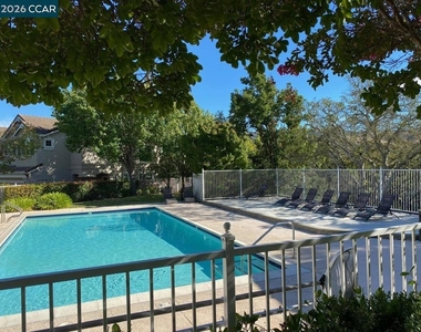 171 Shadowhill Cir - Photo Thumbnail 37