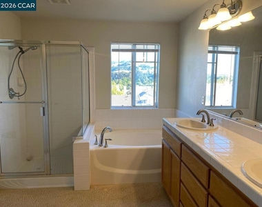 171 Shadowhill Cir - Photo Thumbnail 18