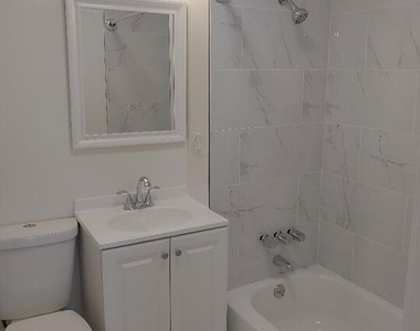 5419 Harold Way - Photo Thumbnail 14