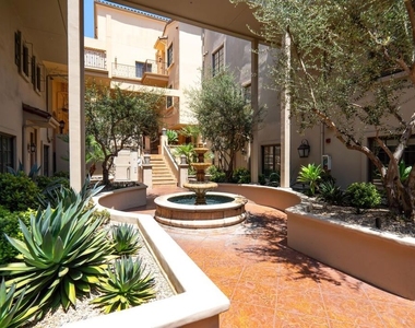 851 N San Vicente Boulevard - Photo Thumbnail 24