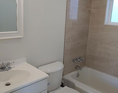 5419 Harold Way - Photo Thumbnail 20