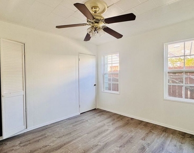 230 Branch Street - Photo Thumbnail 14