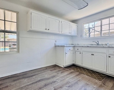 230 Branch Street - Photo Thumbnail 11
