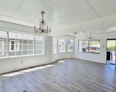 230 Branch Street - Photo Thumbnail 5