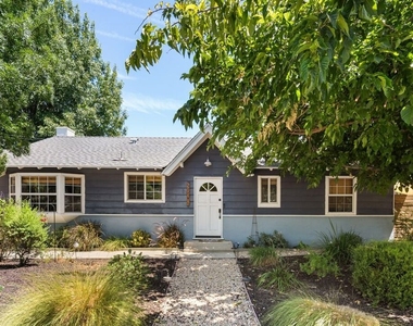 25202 Atwood Boulevard - Photo Thumbnail 1