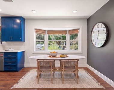 25202 Atwood Boulevard - Photo Thumbnail 5