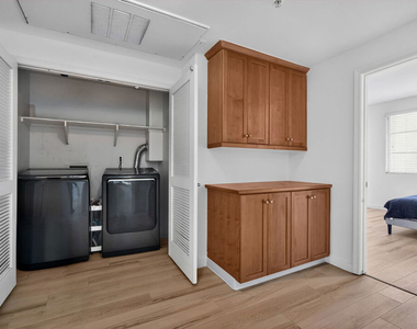 360 W Avenue 26 - Photo Thumbnail 17