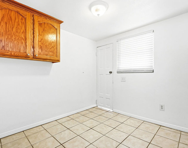 2117 Duane Street - Photo Thumbnail 39