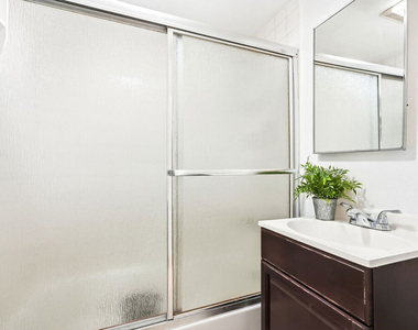 2117 Duane Street - Photo Thumbnail 45