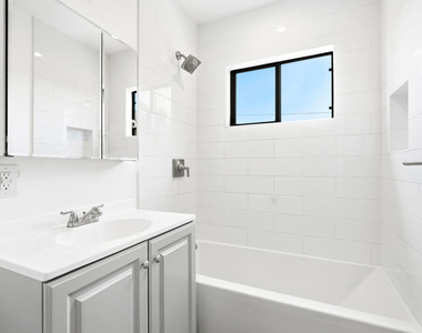 2117 Duane Street - Photo Thumbnail 27