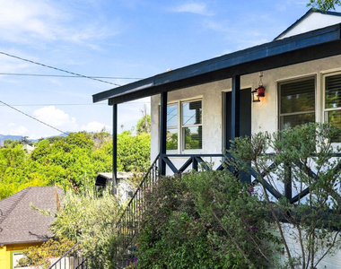 2117 Duane Street - Photo Thumbnail 26