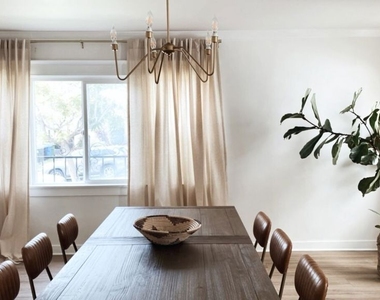 1146 S Mullen Avenue - Photo Thumbnail 13