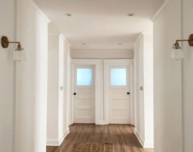 1146 S Mullen Avenue - Photo Thumbnail 42